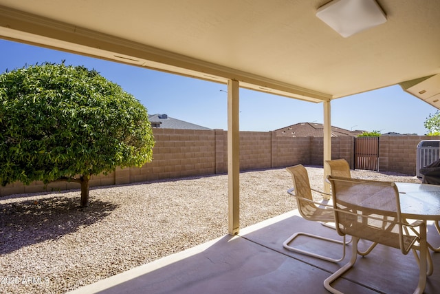 11447 E Mendoza Ave, Mesa, AZ 85209 - view of patio / terrace featuring a fenced backyard
