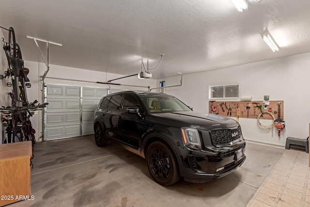 2714 N 63rd St, Mesa, AZ 85215 - garage featuring a garage door opener