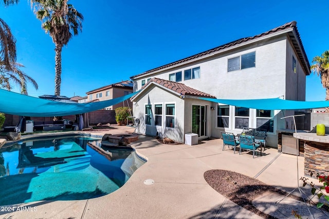 10847 E Forge Cir, Mesa, AZ 85208 - view of pool featuring a jacuzzi and a patio area