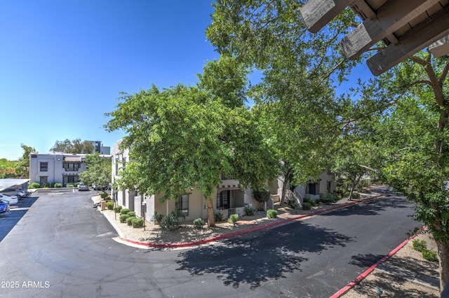 7300 N Dreamy Draw Dr Unit 202, Phoenix, AZ 85020 - view of asphalt street featuring curbs