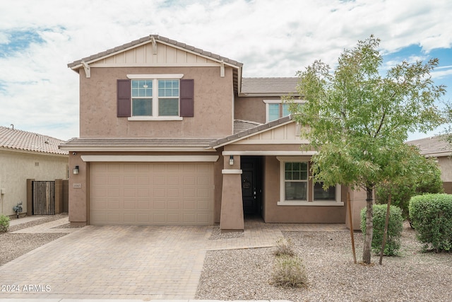 view of front facade with a garage