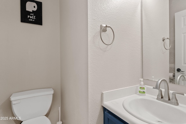 125 S 56th St Unit 27, Mesa, AZ 85206 - half bath featuring vanity and toilet