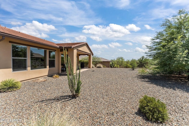 view of yard with a patio