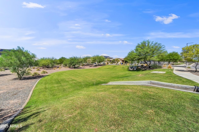 17626 W Paraiso Dr, Surprise, AZ 85387 - view of home's community with a yard