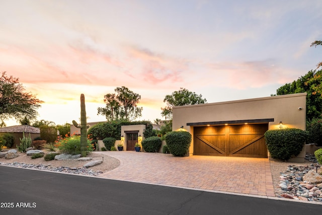 view of front facade with a garage