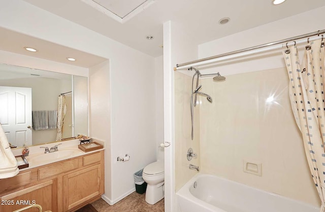 4506 E Lone Cactus Dr, Phoenix, AZ 85050 - bathroom with toilet, shower / tub combo with curtain, vanity, recessed lighting, and tile patterned floors