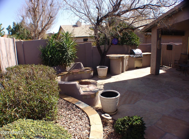 4506 E Lone Cactus Dr, Phoenix, AZ 85050 - fenced backyard featuring a patio