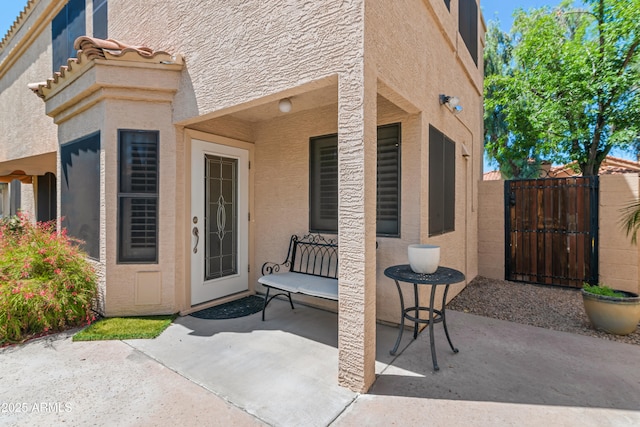 67 W Sarah Ln, Tempe, AZ 85284 - view of patio / terrace with a gate