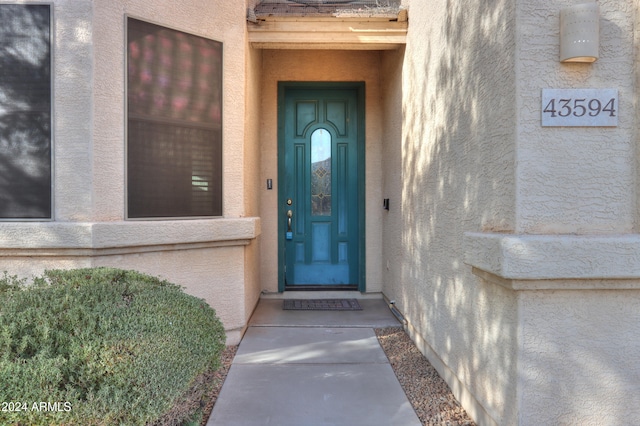 view of property entrance