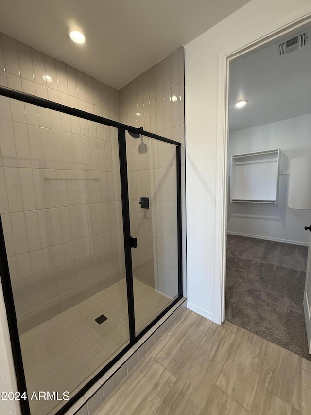 bathroom with walk in shower