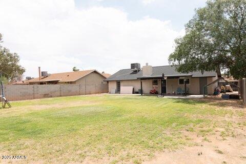 view of yard featuring a garage