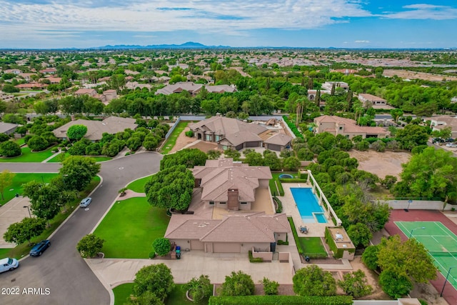 birds eye view of property featuring a residential view