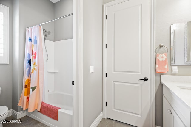 5415 E Chaparosa Way, Cave Creek, AZ 85331 - full bathroom featuring vanity, toilet, baseboards, and shower / tub combo