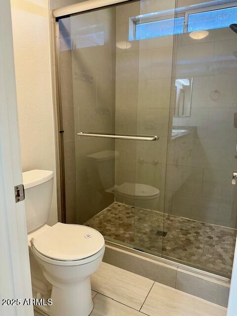 10101 N 91st Ave Unit 88, Peoria, AZ 85345 - full bath with tile patterned floors and a stall shower