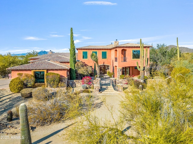 view of mediterranean / spanish-style home