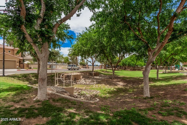 1367 S Country Club Dr Unit 1327, Mesa, AZ 85210 - view of yard