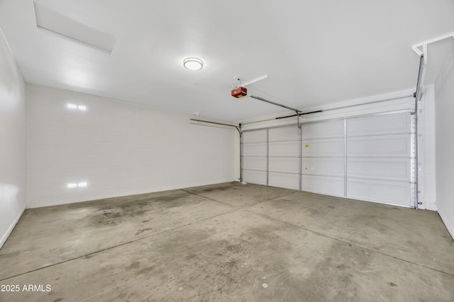 3614 W Danbury Dr, Glendale, AZ 85308 - garage with a garage door opener