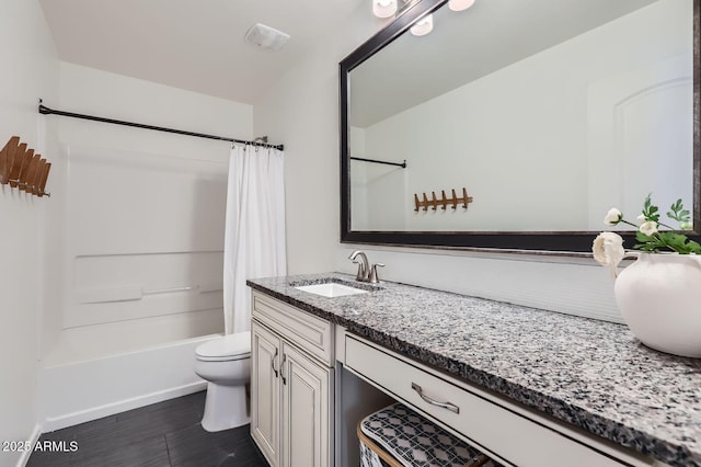 128 E Bluejay Dr, Chandler, AZ 85286 - bathroom with vanity, toilet, shower / bath combination with curtain, and wood finished floors