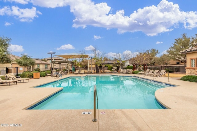 128 E Bluejay Dr, Chandler, AZ 85286 - community pool with a patio and a residential view