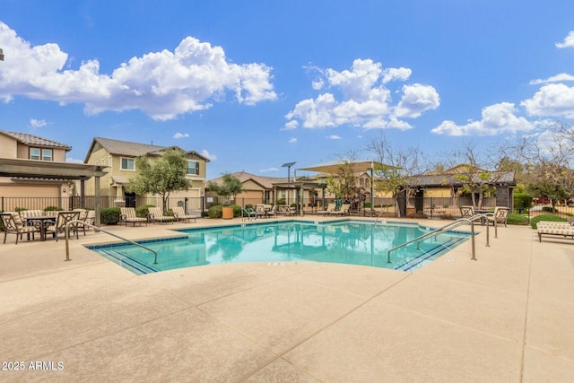 128 E Bluejay Dr, Chandler, AZ 85286 - community pool with a patio and a residential view