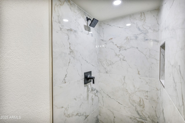 6739 E Thunderbird Rd, Scottsdale, AZ 85254 - full bath with recessed lighting and tiled shower
