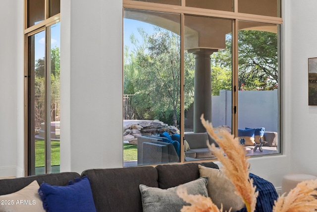 7775 E Fledgling Dr, Scottsdale, AZ 85255 - living room with healthy amount of natural light
