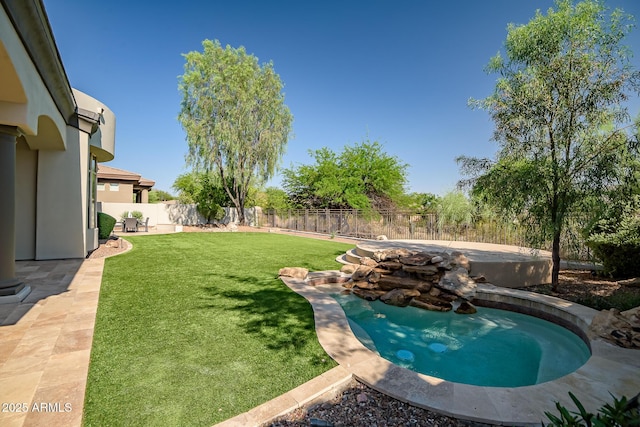 7775 E Fledgling Dr, Scottsdale, AZ 85255 - view of pool featuring a fenced backyard and a patio area