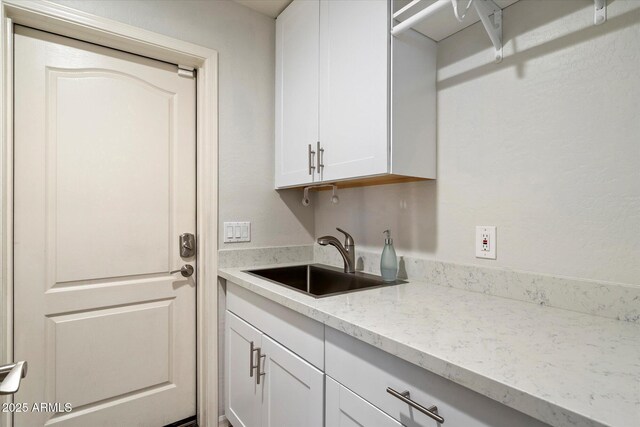 7979 E Princess Dr Unit 13, Scottsdale, AZ 85255 - view of patio featuring outdoor lounge area and area for grilling
