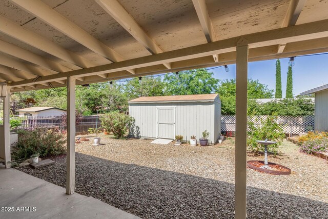 13638 S Sage Brush Dr, Mayer, AZ 86333 - fenced backyard featuring a patio area