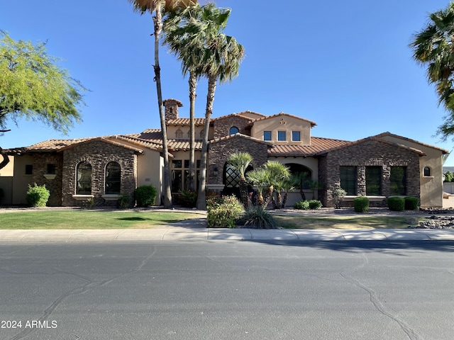 view of mediterranean / spanish-style house