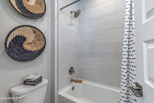 17831 W Mission Ln, Waddell, AZ 85355 - full bath featuring toilet and shower / tub combo