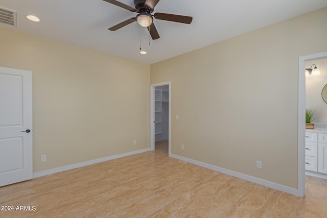 empty room with ceiling fan