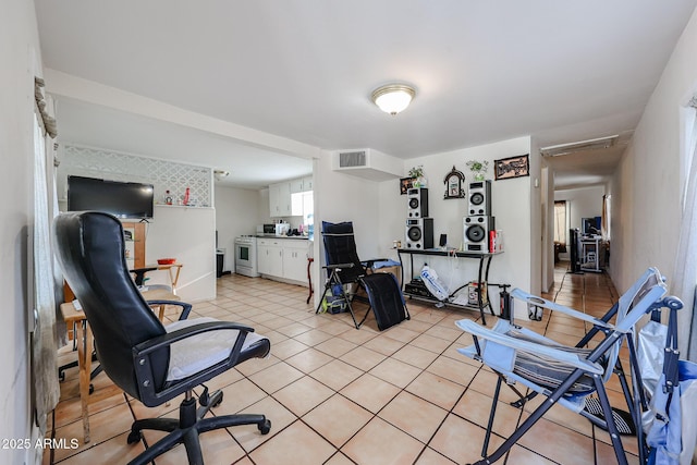 5239 W Maryland Ave, Glendale, AZ 85301 - interior space with light tile patterned floors