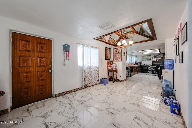 5239 W Maryland Ave, Glendale, AZ 85301 - view of entrance foyer