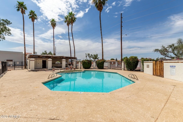 2121 W Union Hills Dr Unit 113, Phoenix, AZ 85027 - community pool featuring a patio area