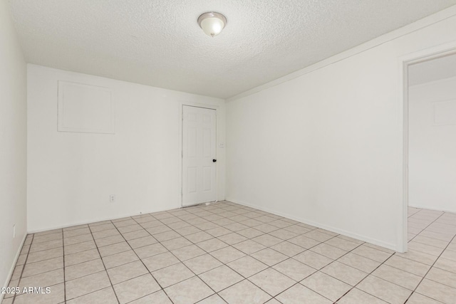 1512 W Crescent Ave, Mesa, AZ 85202 - spare room featuring a textured ceiling