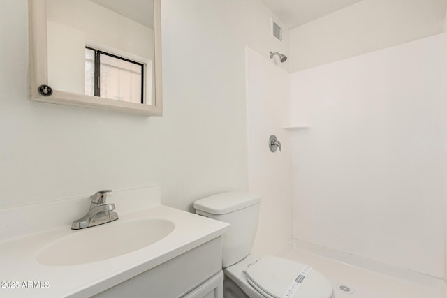 1512 W Crescent Ave, Mesa, AZ 85202 - full bath with a shower, toilet, and vanity