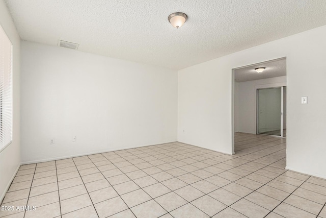 1512 W Crescent Ave, Mesa, AZ 85202 - empty room with a textured ceiling