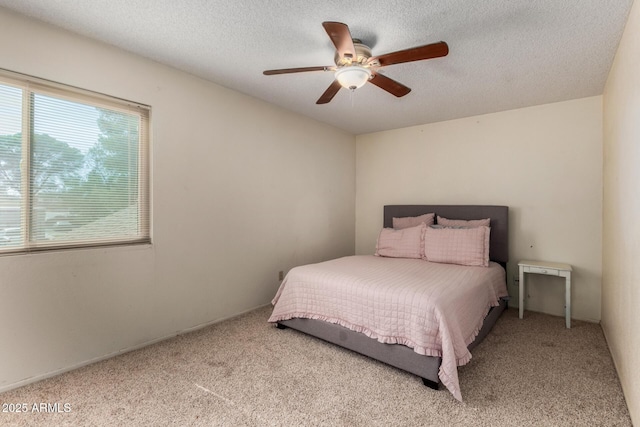 4601 E Sunnyside Ln, Phoenix, AZ 85032 - bedroom featuring carpet floors, a textured ceiling, and ceiling fan