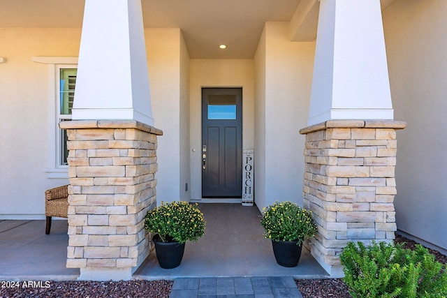 view of entrance to property