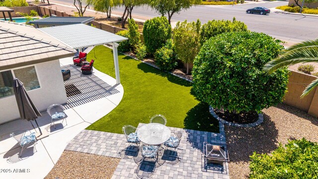 2910 S Olivewood, Mesa, AZ 85212 - view of green lawn featuring a patio and outdoor dining area