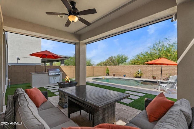 view of patio / terrace featuring an outdoor living space with a fire pit, a fenced backyard, a ceiling fan, a grill, and area for grilling