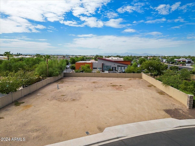 7465 W Calavar Rd Unit 1, Peoria, AZ 85381