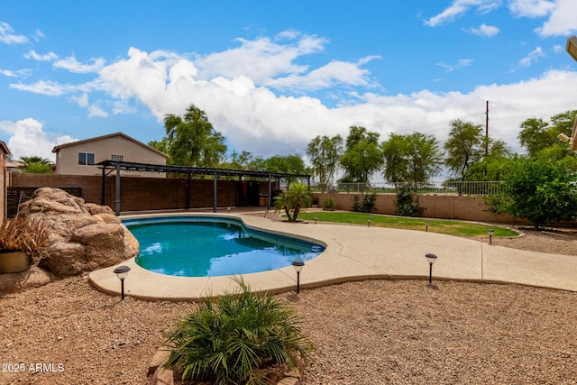 6637 W Watkins St, Phoenix, AZ 85043 - view of pool with a fenced backyard and a patio
