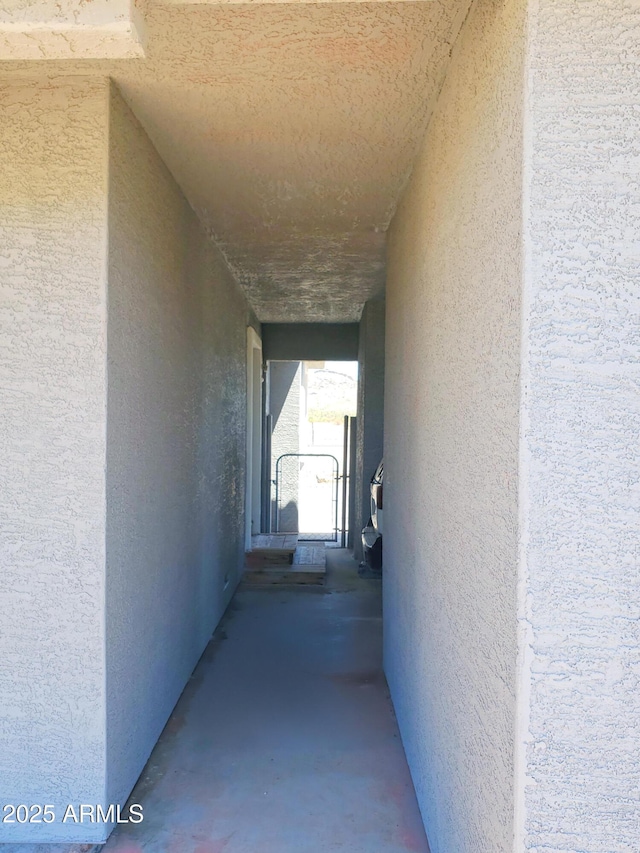 69762 Old Bell Rd, Salome, AZ 85348 - view of hallway