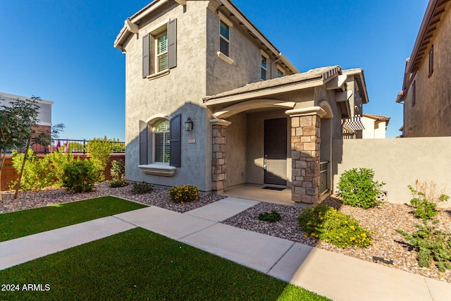 view of front of house