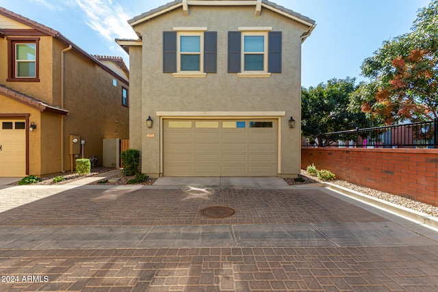 view of front property featuring a garage