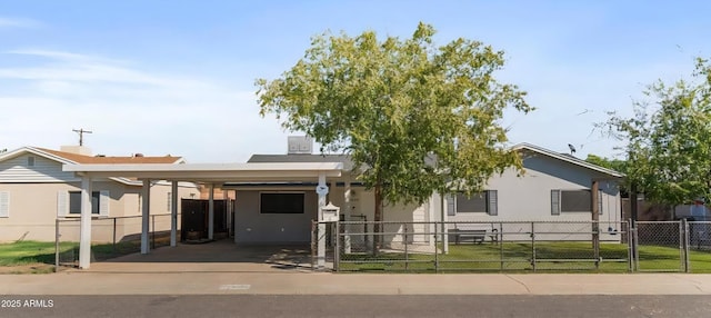 6633 N 19th Dr, Phoenix, AZ 85015 - view of front facade featuring an attached carport
