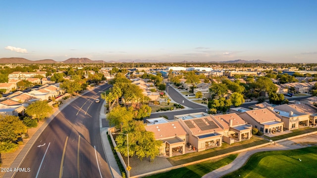 birds eye view of property featuring a mountain view