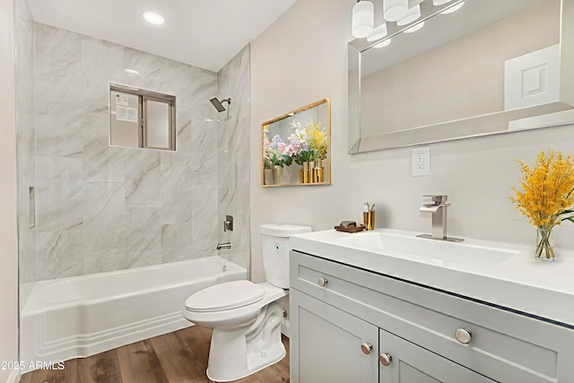 556 S Forest, Mesa, AZ 85204 - bathroom with vanity, tub / shower combination, wood finished floors, and recessed lighting